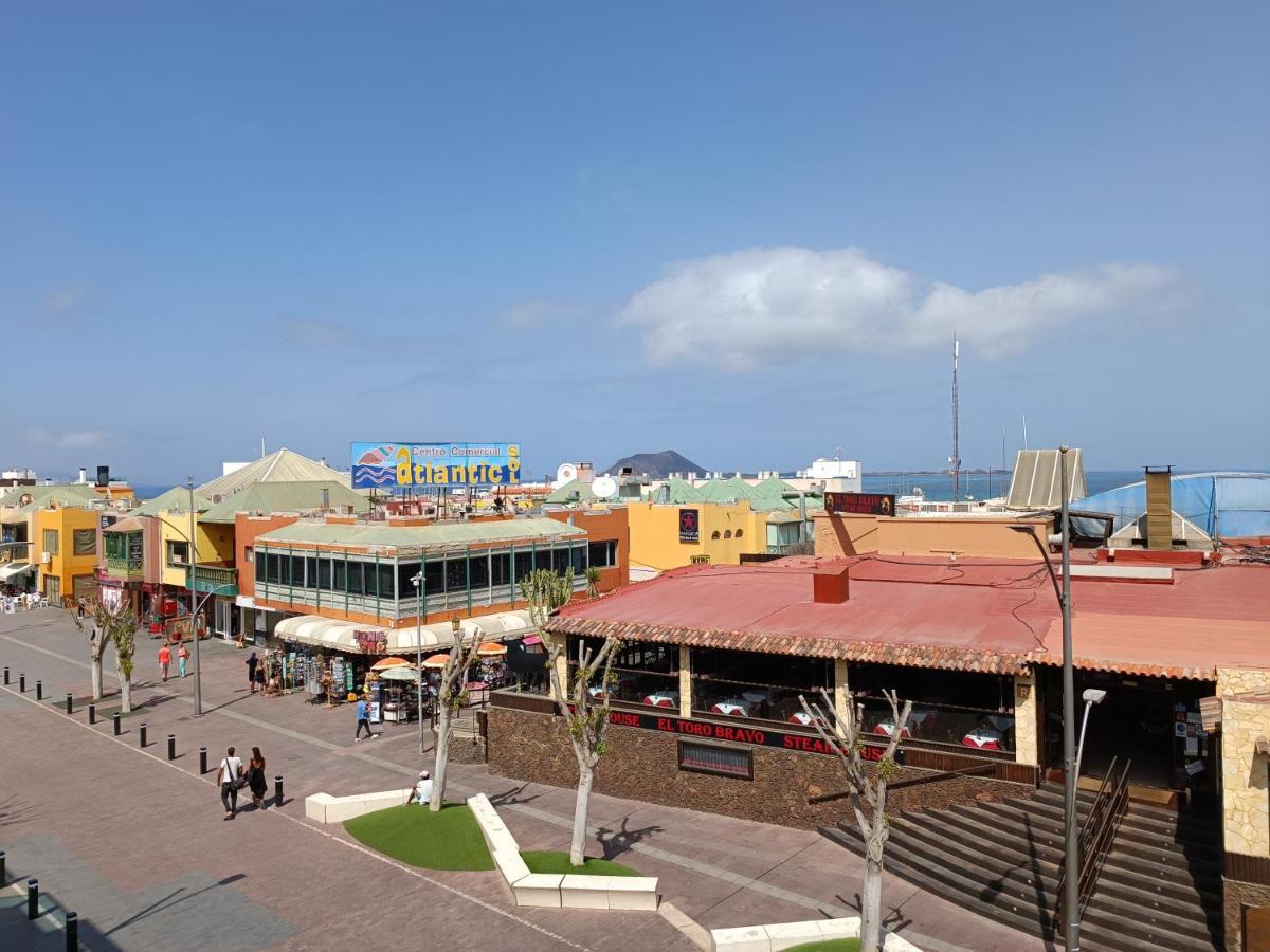 Corralejo Downtown Apartment ภายนอก รูปภาพ